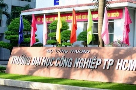 Một tân PGS của Trường ĐH Công nghiệp TPHCM xin rút khỏi danh sách phó giáo sư.