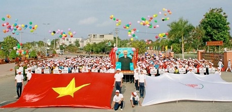 Quang cảnh lễ khai mạc.
