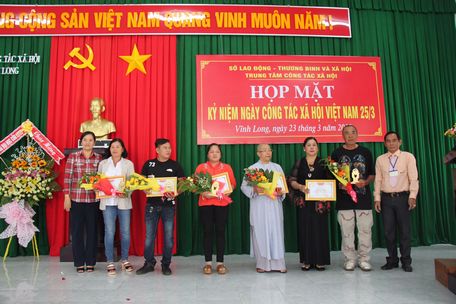 Tri ân các tổ chức, cá nhân đã hỗ trợ cho Trung tâm Công tác xã hội tỉnh Vĩnh Long thời gian qua.
