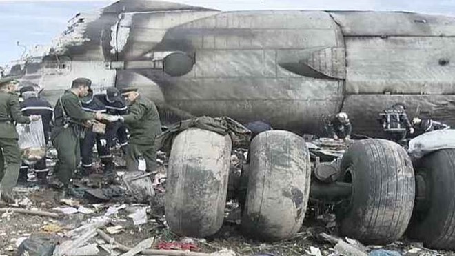 Ilyushin Il-76 là loại máy bay vận tải hạng nặng đa năng bốn động cơ do Liên Xô chế tạo. Các phiên bản quân sự của Il-76 đã được sử dụng rộng rãi tại châu Âu, châu Á và châu Phi, bao gồm cả việc sử dụng như máy bay tiếp dầu hay trung tâm chỉ huy.