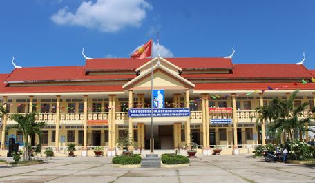 Trường Tiểu học Thạch Thia khang trang nhờ nguồn xã hội hóa giáo dục. 