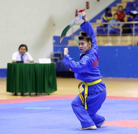 Hàng Thị Diễm My  với nội dung Thái Cực đơn đao pháp.