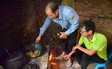 Ngoài kinh doanh gà, Hồ Phủ Quốc còn mở thêm khu nghỉ dưỡng sinh thái tại quê nhà