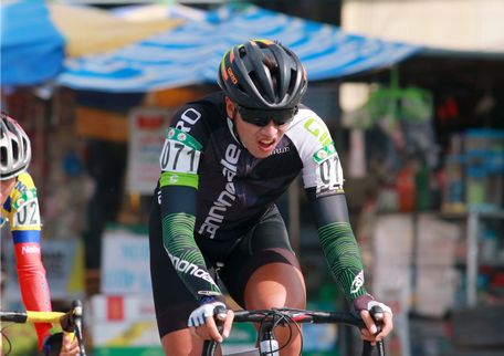Gương mặt trẻ U20 Nguyễn Minh Thiện (071, Premium Cycling Vĩnh Long) xếp vào Top 10 của giải.