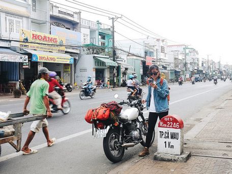 Hải Yến khi tới Cà Mau, hoàn thành hành trình từ Hà Nội đến đất mũi