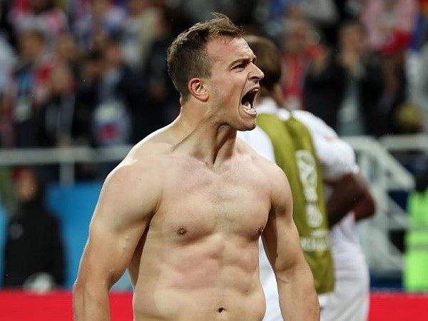 Shaqiri mang chiến thắng về cho Thụy Sĩ ở phút 90. (Nguồn: Getty Images)