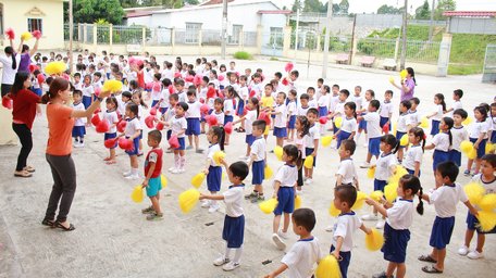 Khi xây CS.VCVH cũng cần có sân đủ rộng để đảm bảo các hoạt động ngoài trời.