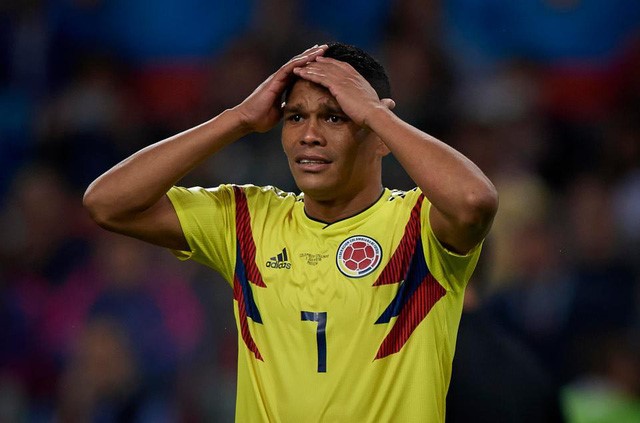 Carlos Bacca được xem là tội đồ của đất nước Colombia