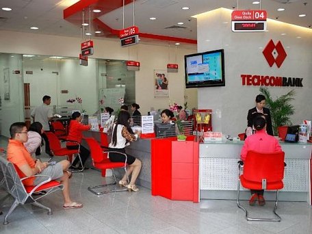 Giao dịch tại Techcombank. (Nguồn: Techcombank)