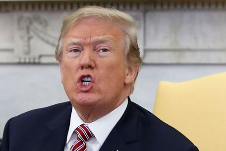 Tổng thống Mỹ Donald Trump đe dọa trừng phạt Thổ Nhĩ Kỳ. Ảnh: VOX.