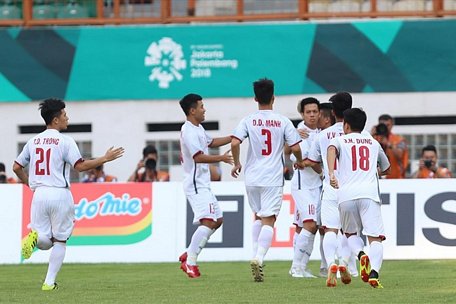 U23 Việt Nam đánh bại U23 Nhật Bản với tỉ số 1-0 để giành ngôi nhất bảng D. Ảnh: Đ.Đ