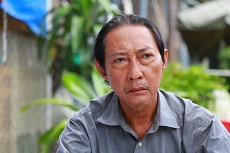 Nghệ sĩ Lê Bình.