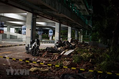 Quang cảnh đổ nát sau một trận động đất tại Bắc Lombok, Tây Nusa Tenggara, Indonesia. (Nguồn: EPA/TTXVN)