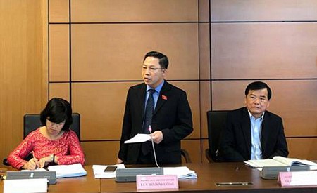Đại biểu Lưu Bình Nhưỡng (Bến Tre): 