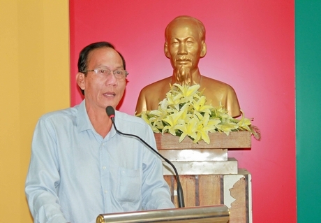 Ông Nguyễn Thanh An- Phó Giám đốc Sở Văn hóa, Thể thao và Du lịch tỉnh Vĩnh Long phát biểu, động viên các VĐV lên đường thi đấu.