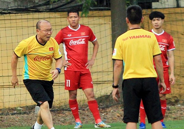 Truyền thông khu vực soi kỹ sự chuẩn bị của ĐT Việt Nam