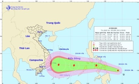 Áp thấp nhiệt đới gần Biển Đông. 