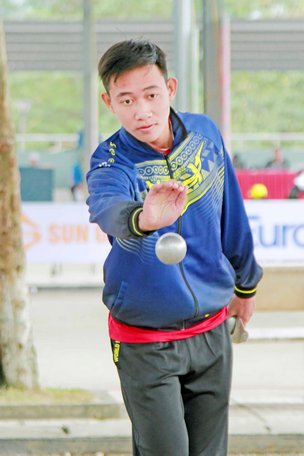 VĐV Nguyễn Văn Hào Em (bi sắt Vĩnh Long) dừng chân tại vòng tứ kết.
