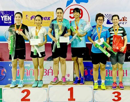  Các VĐV đạt giải đôi nam 80+.