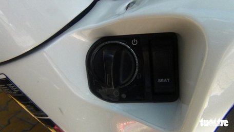  Chìa khóa thông minh được gắn trên xe của anh Nghiêm và một số xe tay ga đời mới hiện nay - Ảnh: HOÀI THƯƠNG