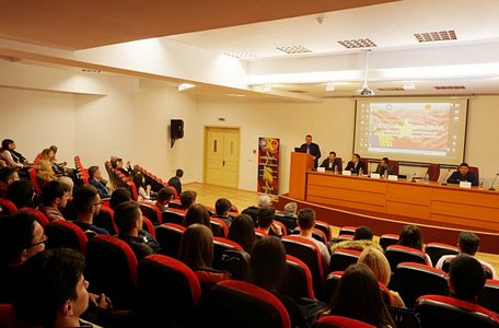 Quang cảnh hội thảo. (Nguồn: Đại sứ quán Việt Nam tại Romania)