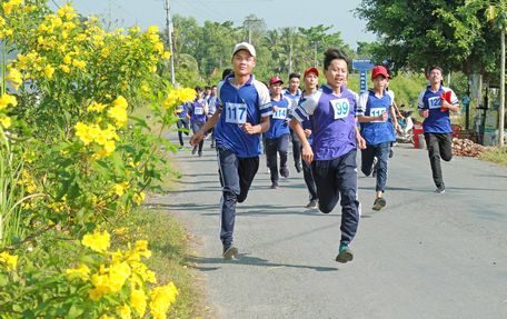 Xuất phát nội dung thanh niên nam.