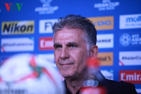 HLV Carlos Queiroz dành dự tôn trọng cho ĐT Việt Nam (Ảnh: Hai Tép).