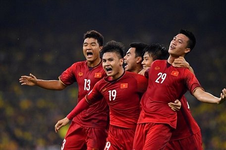 Đội tuyển Việt Nam đã vào vòng 1/8 Asian Cup 2019 theo cách đầy kịch tính.