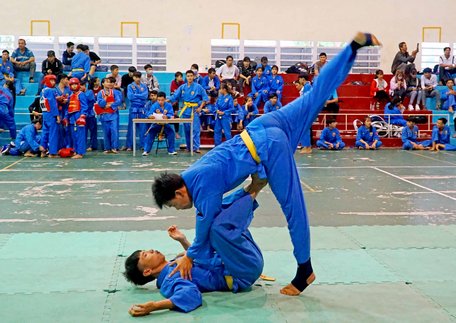 Các võ sinh tham gia kỳ thi.