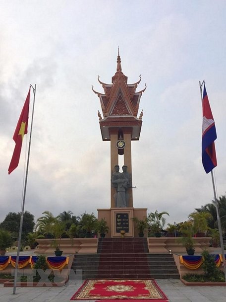  Đài hữu nghị Việt Nam-Campuchia được khánh thành tại tỉnh Kratie. (Ảnh: Nhóm phóng viên TTXVN tại Campuchia)