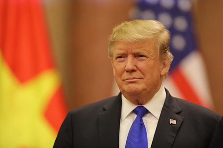 Trước đó, ngay khi tới Việt Nam, Tổng thống Mỹ Donald Trump đã bày tỏ cảm ơn sự đón tiếp nồng nhiệt của nước chủ nhà - Ảnh: VIỆT DŨNG