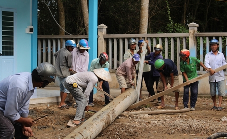 Nhờ làm tốt công tác huy động, nhiều công trình đã hoàn thành đúng tiến độ.