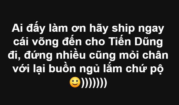 Hôm nay là một ngày làm việc vô cùng nhàn hạ với thủ môn Bùi Tiến Dũng