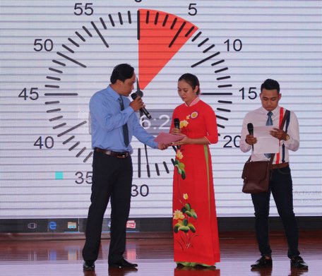 Tiểu phẩm đạt giải nhất tập thể của Công ty CP Công trình Công cộng Vĩnh Long.