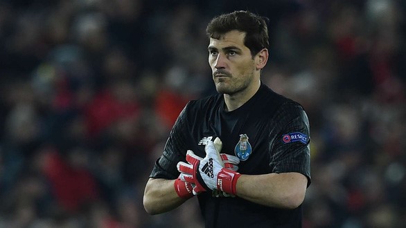 Thủ thành Casillas có thể phải giải nghệ sau cơn đau tim hôm 1/5 - Ảnh: GOAL.COM