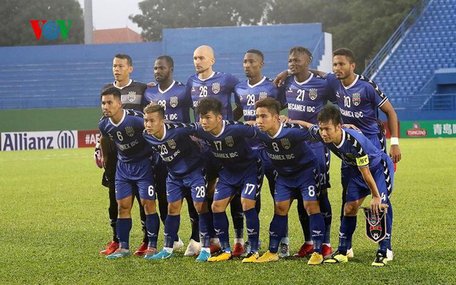 Bình Dương dù chỉ có được ngôi nhì bảng nhưng vẫn sáng cửa đi tiếp ở AFC Cup. (Ảnh: Hồng Ngọc). 