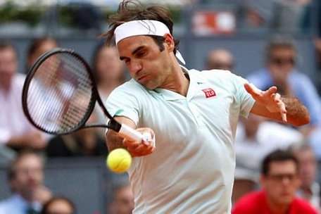  Đã 4 năm Federer mới quay trở lại với Roland Garros. Ảnh: REUTERS