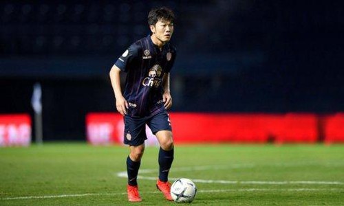 Lương Xuân Trường đối diện với tương lai “mù mịt” tại Buriram United. (Ảnh: Buriram United)