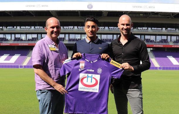 Hậu vệ trái Cavlan chính thức đầu quân cho Austria Wien. Ảnh: Austria Wien.