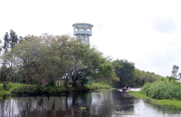 Vọng lâm đài phục vụ du khách ngắm rừng Vườn Quốc gia U Minh Thượng (Kiên Giang). (Ảnh: Lê Huy Hải/TTXVN)