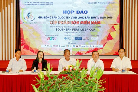 Buổi họp báo giới thiệu về giải