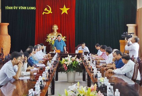 Bí thư Tỉnh ủy đề nghị cần phát huy sức mạnh đoàn kết để hoàn thành tốt nhiệm vụ.