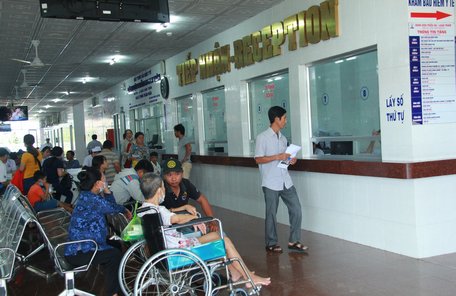 BHYT là điều kiện để nhiều người dân yên tâm chăm sóc sức khỏe khi chẳng may mắc bệnh.
