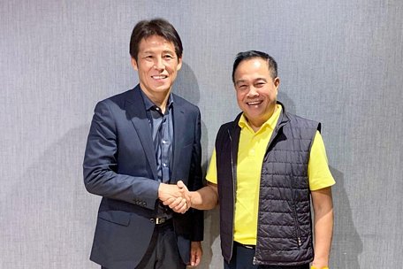  HLV Akira Nishino sẽ cùng lúc dẫn dắt ĐT Thái Lan và U23 Thái Lan. (Ảnh: FAT)