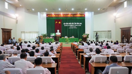 Quang cảnh kỳ họp.