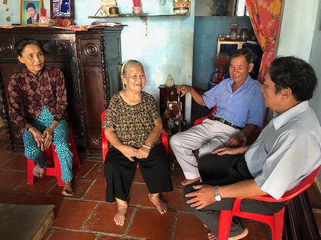   CLB Liên thế hệ tự giúp nhau xã Tân Hội làm tốt công tác trợ giúp thường xuyên cho các thành viên gặp khó khăn.