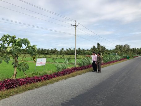 Nhờ làm tốt công tác vận động quần chúng nhân dân mà cảnh quan môi trường xã Mỹ Lộc xanh- sạch- đẹp.