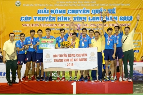 Đội nam TP Hồ Chí Minh giành chức vô địch.