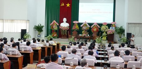 Quang cảnh buổi họp mặt doanh nhân.