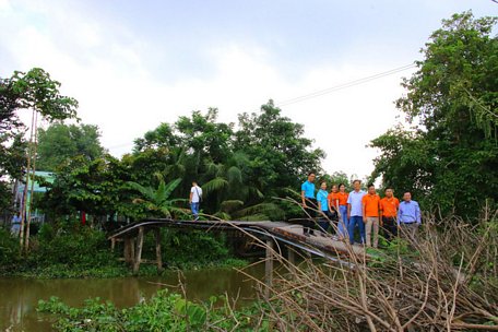  Cây cầu cũ sẽ được thay bằng cầu mới mang tên vị Anh hùng Lực lượng vũ trang nhân dân - Đại tá phi công Nguyễn Văn Bảy